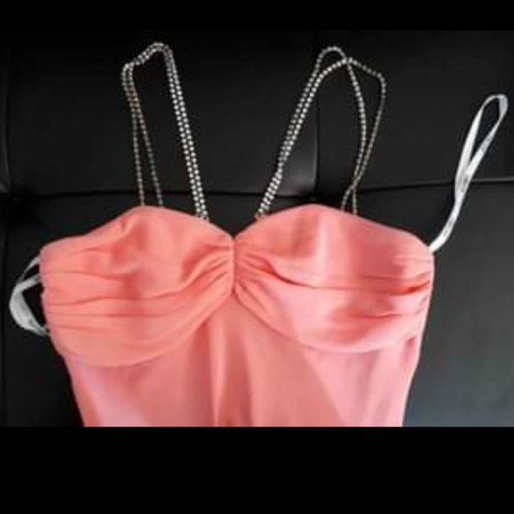 Long Gown - Picture 2 of 3